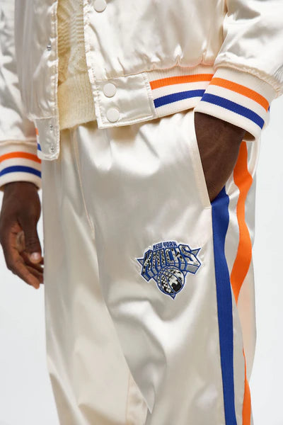 Knicks Night Drift Satin Straight Pants - Off White/combo